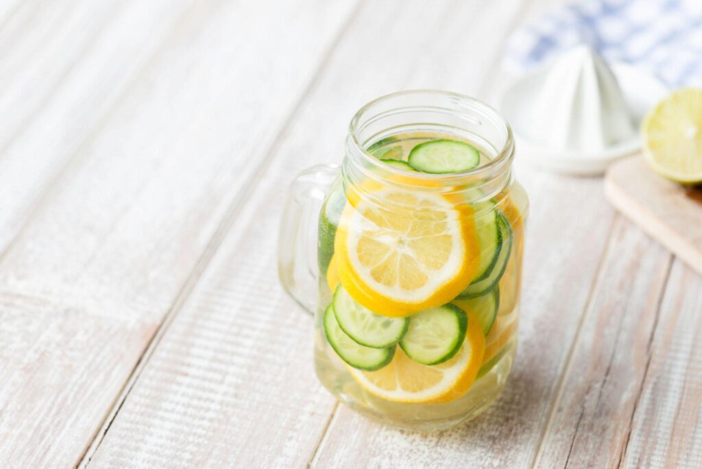 importance of hydration in daily nutrition plan