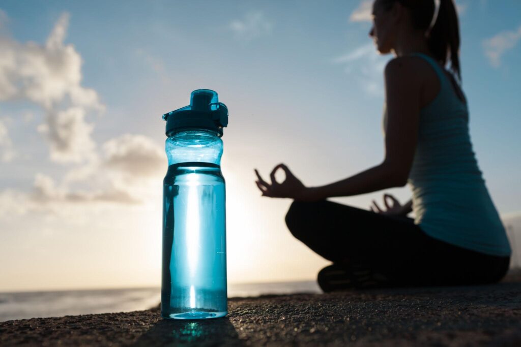 lifestyle habits like exercise sleep and hydration supporting daily nutrition plan for a healthy body